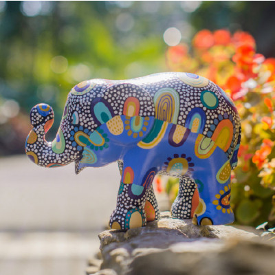  Elephant Parade - Modello: Rocky Park - Soprammobile Elefantino 15cm - Colore: Multicolore - SKU: 8858831257122 - Codice EAN: 8858831257122 