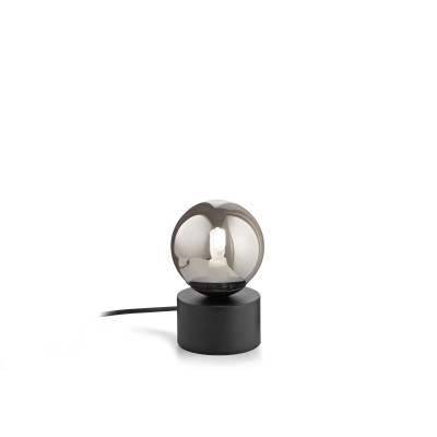  Ideal lux - Modello: Perlage - Lampada da comodino dal design moderno con diffusore in vetro soffiato - Attacco Lampadina: G9 - 1 Lampadina - Watt 15W - Dimmerabile: NO - Grado di Protezione: IP20 - SKU: 29245 