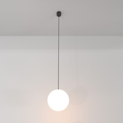  Maytoni - Luna - Lampada a sospensione a led grande con diffusore moderno in vetro a boccia - Colore: Nero/Bianco - 1 Lampadina Led Integrato 5W - Lumen 350 - Gradi Kelvin 4000k Luce Naturale - IP20 - SKU: P039PL-5W4K-20-B 