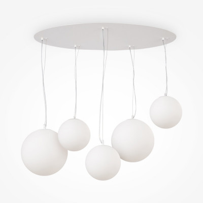  Maytoni - Basic Form - Lampada a sospensione in metallo con 5 diffusori in vetro a boccia - Colore: Bianco - 5 Lampadine E27 60W - IP20 - SKU: MOD321PL-05W1 