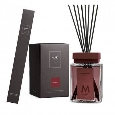  Muhà - Modello: Perfume - Profumazione per ambiente con diffusore in bottiglia e bastoncini - Colore: Bordeaux - SKU: B505 - Codice EAN: 8054619816813 