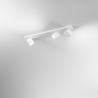  Perenz - Modello: Oddy - Applique da parete in alluminio con faretti orientabili quadrati - Attacco Lampadina: GU10 - 3 Lampadine - Watt 50W - Dimmerabile: NO - Grado di Protezione: IP20 - SKU: 8172 