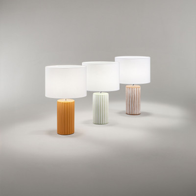  Perenz - Modello: Tribale - Lamapada da tavolo in ceramica con paralume in tessuto design moderno - Attacco Lampadina: E27 - 1 Lampadina - Watt 60W - Dimmerabile: NO - Grado di Protezione: IP20 - SKU: 8288 