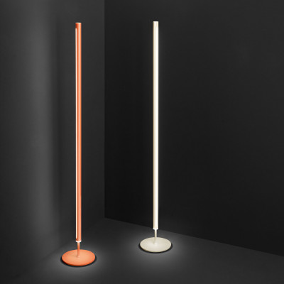  Perenz - Modello: Ray - Piantana LED con struttura in metallo e diffusore in acrilico - Attacco Lampadina: Led Integrato - 1 Lampadina - Watt 25W - Lumen 2000 - Dimmerabile: SI - Gradi Kelvin 3000k Luce Calda - Grado di Protezione: IP20 - SKU: 8444 