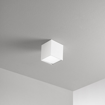  Perenz - Modello: Tric - Plafoniera quadrata a led con struttura in metallo e diffusore in acrilico - Attacco Lampadina: Led Integrato - 1 Lampadina - Watt 10W - Lumen 800 - Dimmerabile: NO - Gradi Kelvin 3000k Luce Calda - Grado di Protezione: IP20 - SKU: 8570 