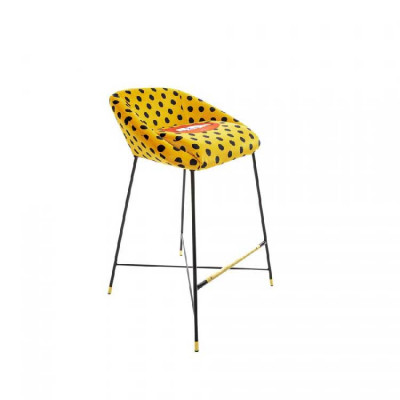  Seletti - Modello: Shit - Design By: TOILETPAPER - Sgabello alto in poliestere struttura in legno e metallo dal design moderno - Colore: Giallo - SKU: 16167 - Codice EAN: 8008215161679 