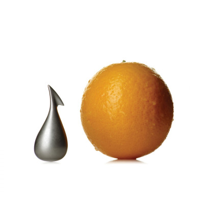 Alessi - Modello: Apostrophe - Design By: LPWK, Gabriele Chiave - Sbuccia Arance - Colore: Acciaio - SKU: GCH02 - Codice EAN: 8003299959068