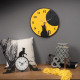Orologio da parete rotondo in metallo con design moderno e silhouette di gatto