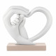 Scultura piccola in marmorino dal design moderno con mani e cuore